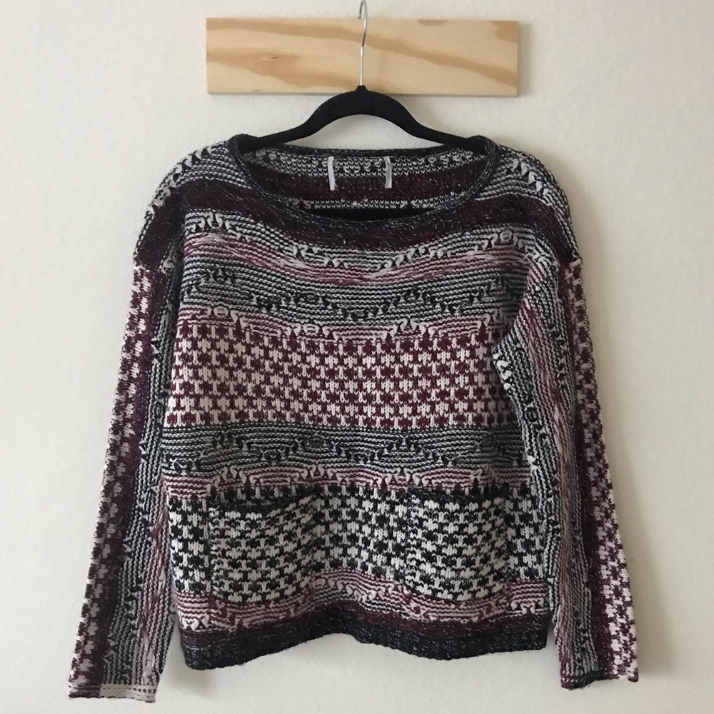 Black Wine White Pattern Knit Sweater